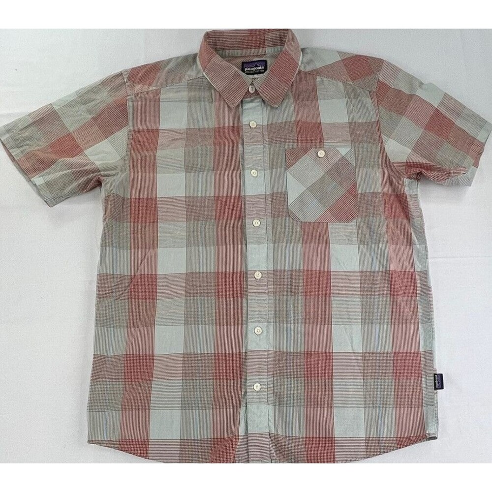 Patagonia Mens Multicolor Plaid Short Sleeve Chest Pocket Button Up Shirt Size M